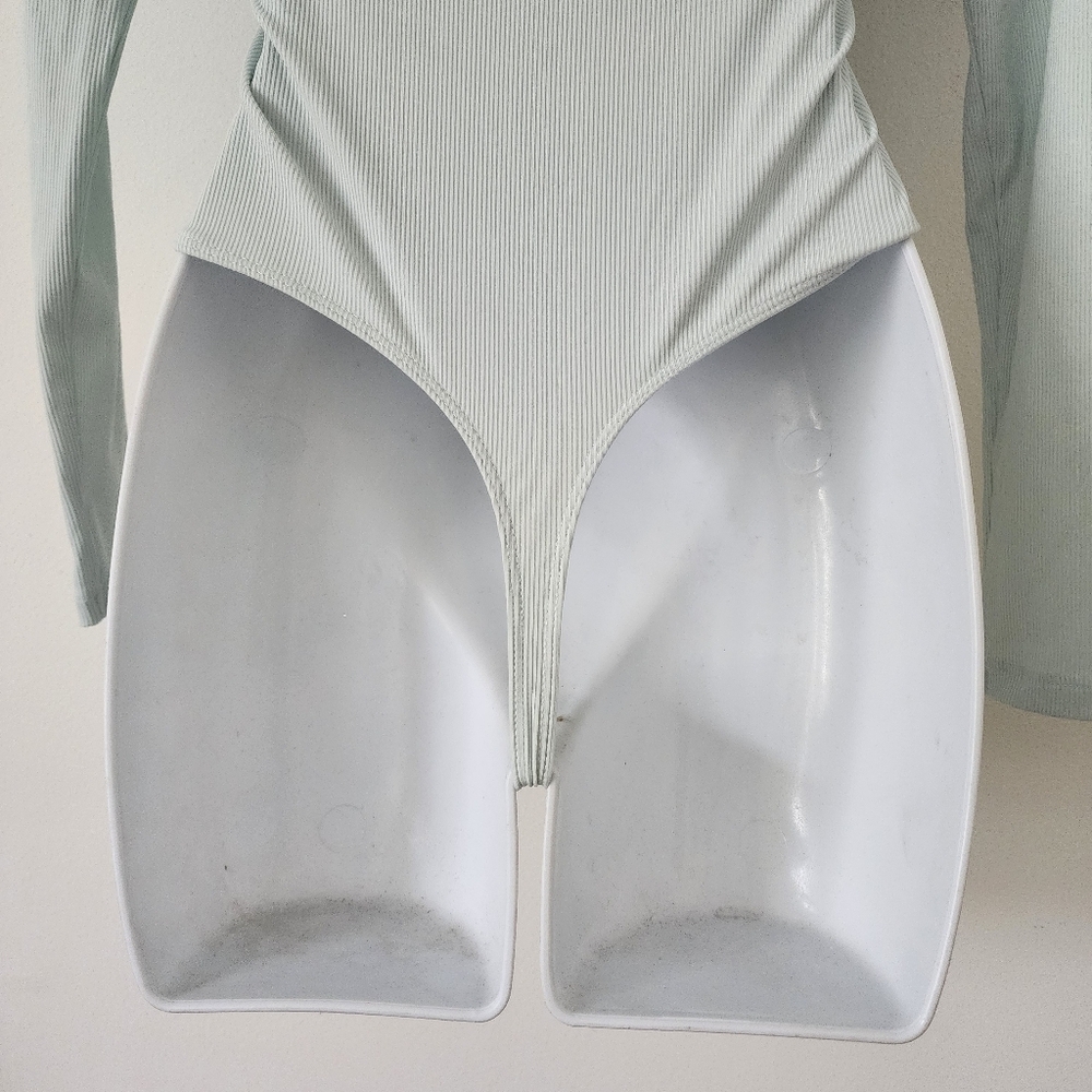 House of Harlow 1960 Green Ribbed Long Sleeve Collared Bodysuit w/ Snaps Size XS - Picture 10 of 13